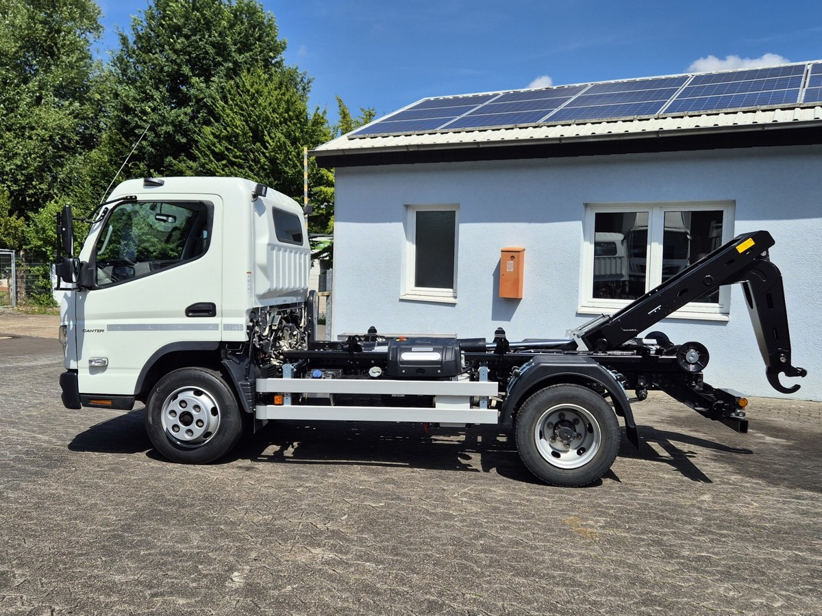 FUSO Fuso Canter 7C18 City Abrollkipper AHK Hooklift - Lastbil kroghejs: billede 3 FUSO Fuso Canter 7C18 City Abrollkipper AHK Hooklift - Lastbil kroghejs: billede 3