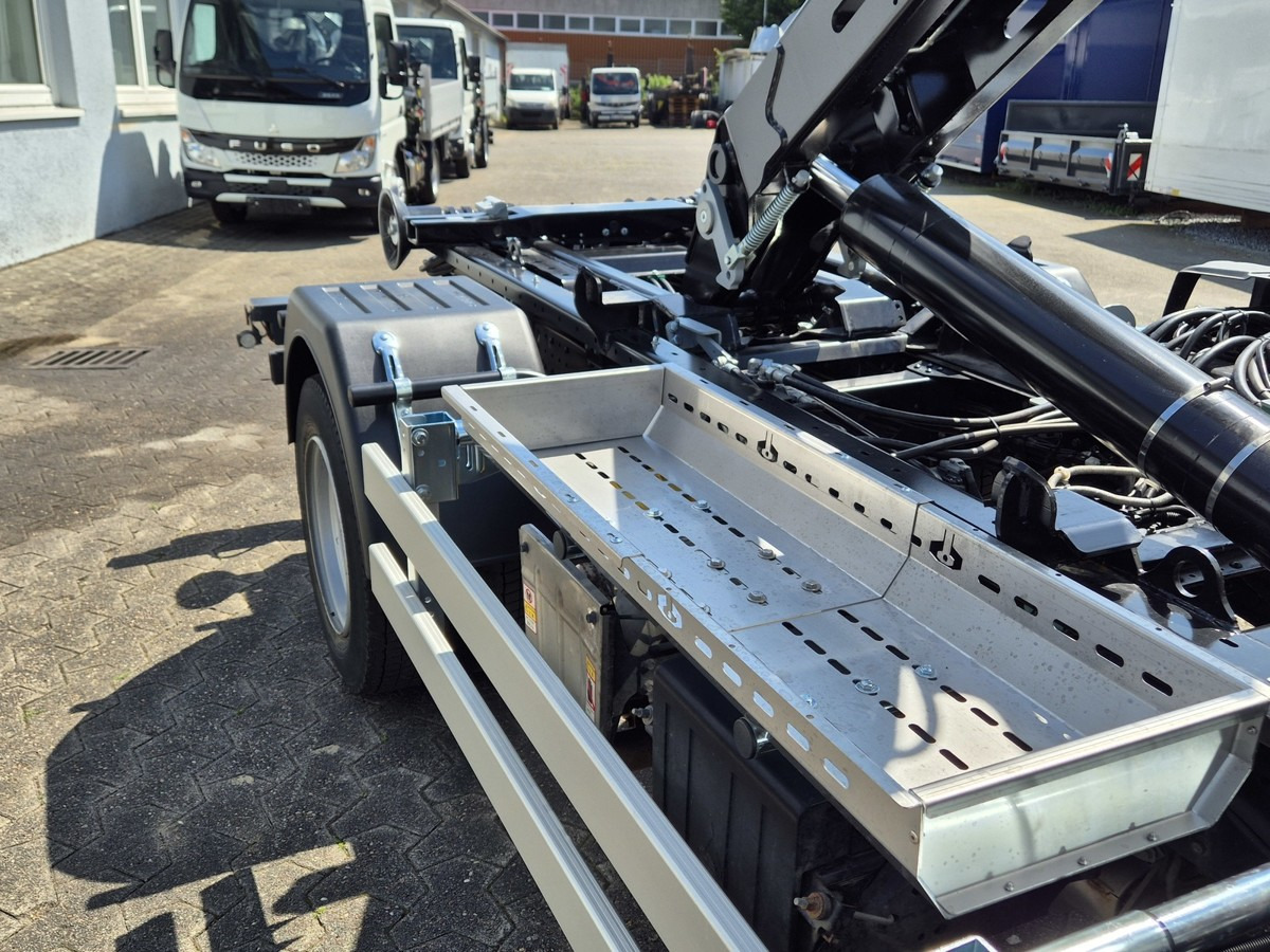 FUSO Fuso Canter 7C18 City Abrollkipper AHK Hooklift - Lastbil kroghejs: billede 5 FUSO Fuso Canter 7C18 City Abrollkipper AHK Hooklift - Lastbil kroghejs: billede 5