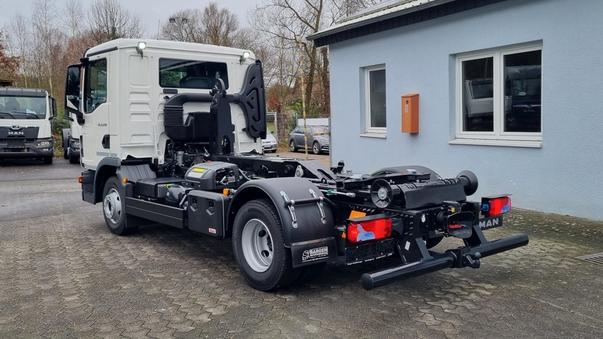 Leje en MAN TGL 12.250 BL NEU City Abrollkipper PowerMatic MAN TGL 12.250 BL NEU City Abrollkipper PowerMatic: billede 18