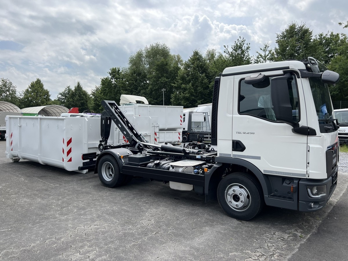 Leje en MAN TGL 12.250 BL NEU City Abrollkipper PowerMatic MAN TGL 12.250 BL NEU City Abrollkipper PowerMatic: billede 7