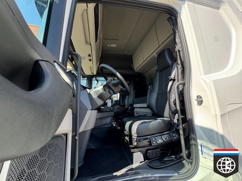 Trækker Scania 590 S DOUBLE PTO - FULL SPOILER - NEW: billede 10