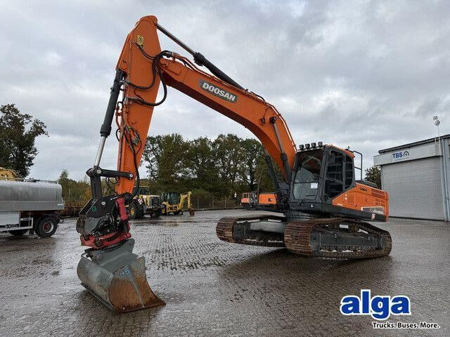Doosan DX 255 LC-5, Rototilt,Div. Löffel,Greifer+Hammer - Bæltegravemaskine: billede 1 Doosan DX 255 LC-5, Rototilt,Div. Löffel,Greifer+Hammer - Bæltegravemaskine: billede 1