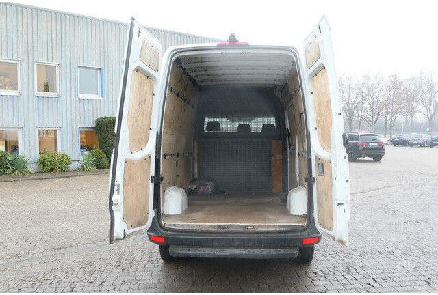 Mercedes-Benz 213 CDI Sprinter 4x2, Klima, 3. Sitz, Holzausbau - Små varebil: billede 5 Mercedes-Benz 213 CDI Sprinter 4x2, Klima, 3. Sitz, Holzausbau - Små varebil: billede 5