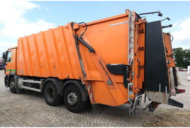 Mercedes-Benz 2532 L Actros 6x2, Faun, Zöller, 24m³, MP3, AC - Affaldsmaskine: billede 3 Mercedes-Benz 2532 L Actros 6x2, Faun, Zöller, 24m³, MP3, AC - Affaldsmaskine: billede 3