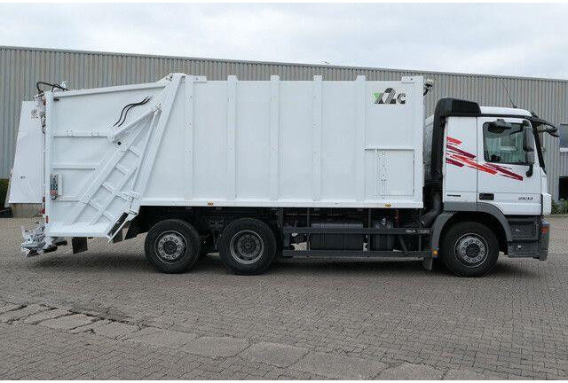 Mercedes-Benz 2532 L Actros 6x2, Medium X2EC23, Zöller 321 - Affaldsmaskine: billede 2 Mercedes-Benz 2532 L Actros 6x2, Medium X2EC23, Zöller 321 - Affaldsmaskine: billede 2