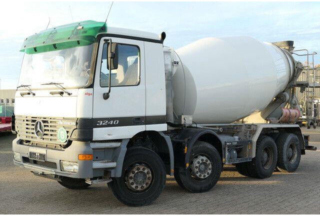 Mercedes-Benz 3240 B Actros 8x4, Liebherr HTM904, 9m³ - Betonbil: billede 4 Mercedes-Benz 3240 B Actros 8x4, Liebherr HTM904, 9m³ - Betonbil: billede 4