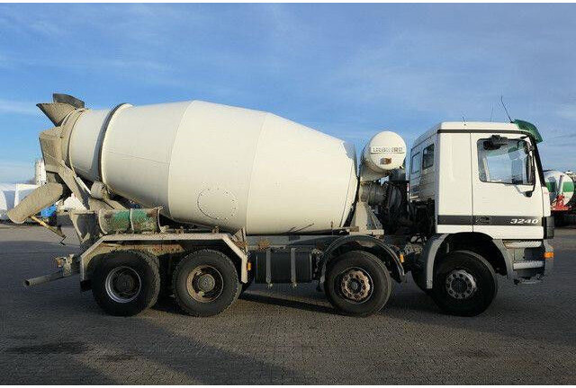 Mercedes-Benz 3240 B Actros 8x4, Liebherr HTM904, 9m³ - Betonbil: billede 2 Mercedes-Benz 3240 B Actros 8x4, Liebherr HTM904, 9m³ - Betonbil: billede 2