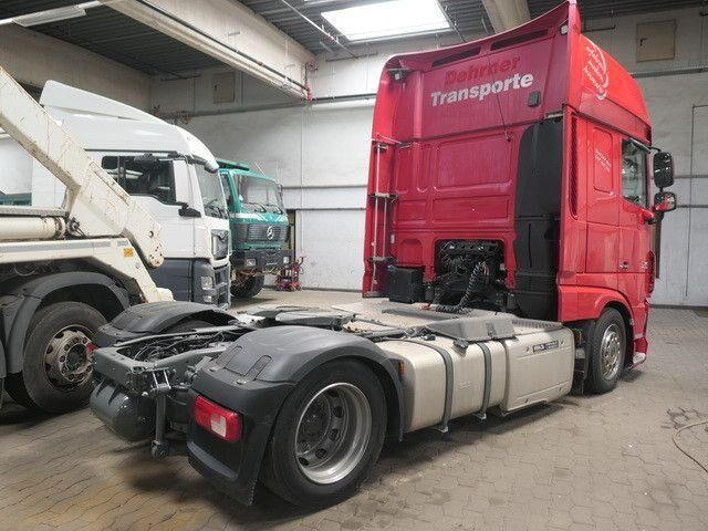DAF XF 460, SSC, Retarder, Klima, VA+HA-Luftfederung - Trækker: billede 4 DAF XF 460, SSC, Retarder, Klima, VA+HA-Luftfederung - Trækker: billede 4