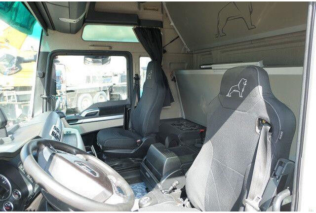 MAN 18.500 TGX 4x2, Intarder, Klima, 2x Tank,Spoiler - Trækker: billede 5 MAN 18.500 TGX 4x2, Intarder, Klima, 2x Tank,Spoiler - Trækker: billede 5