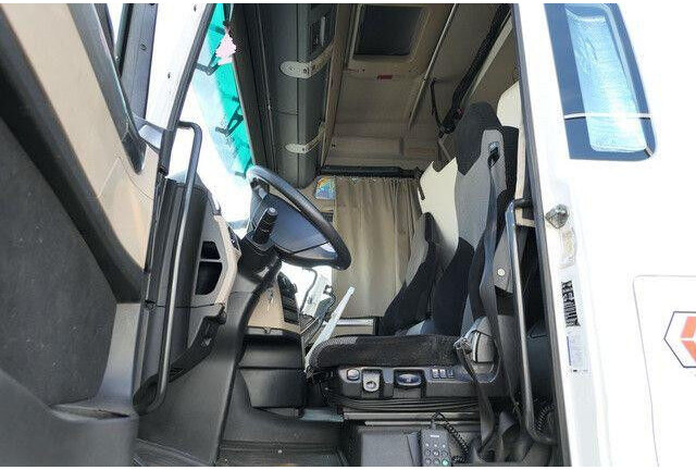 MAN 18.500 TGX 4x2, Intarder, Spoiler, Klima,2x Tank - Trækker: billede 4 MAN 18.500 TGX 4x2, Intarder, Spoiler, Klima,2x Tank - Trækker: billede 4