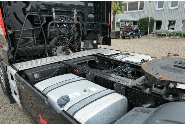 MAN 18.500 TGX 4x2, XXL, Red Lion 500, Intarder - Trækker: billede 4 MAN 18.500 TGX 4x2, XXL, Red Lion 500, Intarder - Trækker: billede 4