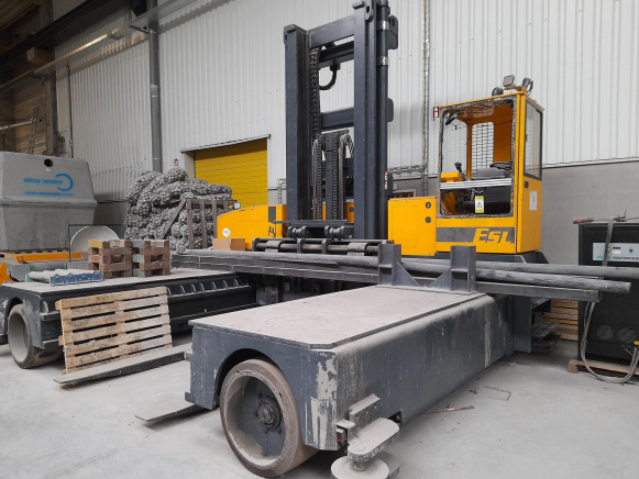 Chariot multidirectionnel Combilift ESL 14055 - Firevejs reach truck: billede 1 Chariot multidirectionnel Combilift ESL 14055 - Firevejs reach truck: billede 1