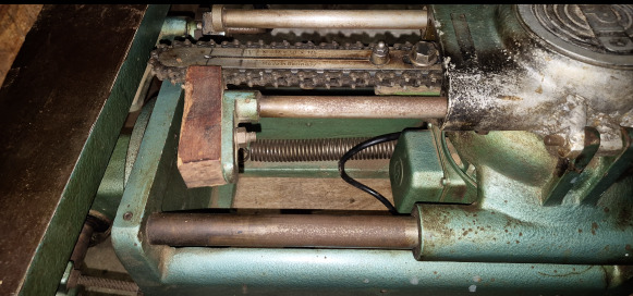 Mortaiseuse RAPID – en parfait état de fonctionnement - Træbearbejdningsmaskine: billede 5 Mortaiseuse RAPID – en parfait état de fonctionnement - Træbearbejdningsmaskine: billede 5