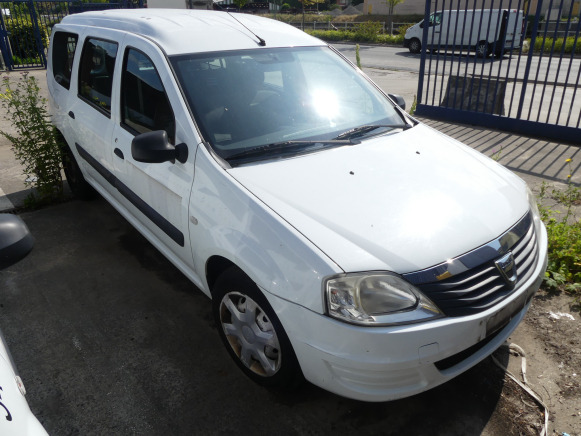 REF:10423 - Voiture Dacia Logan 1.5 DCI break (2012-254.373 km) - Bil: billede 3 REF:10423 - Voiture Dacia Logan 1.5 DCI break (2012-254.373 km) - Bil: billede 3