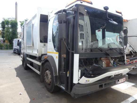 REF:1434 - Camion poubelle (pour pièces) Renault Access (2013-204.150 km) - Affaldsmaskine: billede 2 REF:1434 - Camion poubelle (pour pièces) Renault Access (2013-204.150 km) - Affaldsmaskine: billede 2