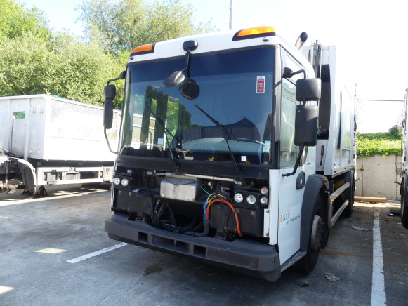 REF:1436 - Camion poubelle Renault Access (2013-162.300 km) - Affaldsmaskine: billede 1 REF:1436 - Camion poubelle Renault Access (2013-162.300 km) - Affaldsmaskine: billede 1