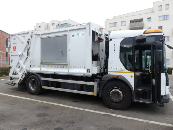 REF:1450 - Camion poubelle Renault Access(VIN: SEG1930BL5BD17235) - Affaldsmaskine: billede 4 REF:1450 - Camion poubelle Renault Access(VIN: SEG1930BL5BD17235) - Affaldsmaskine: billede 4