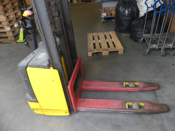 REF:Bâtiment A - Gerbeur Komatsu MWS 10-1R - Stabler: billede 3 REF:Bâtiment A - Gerbeur Komatsu MWS 10-1R - Stabler: billede 3