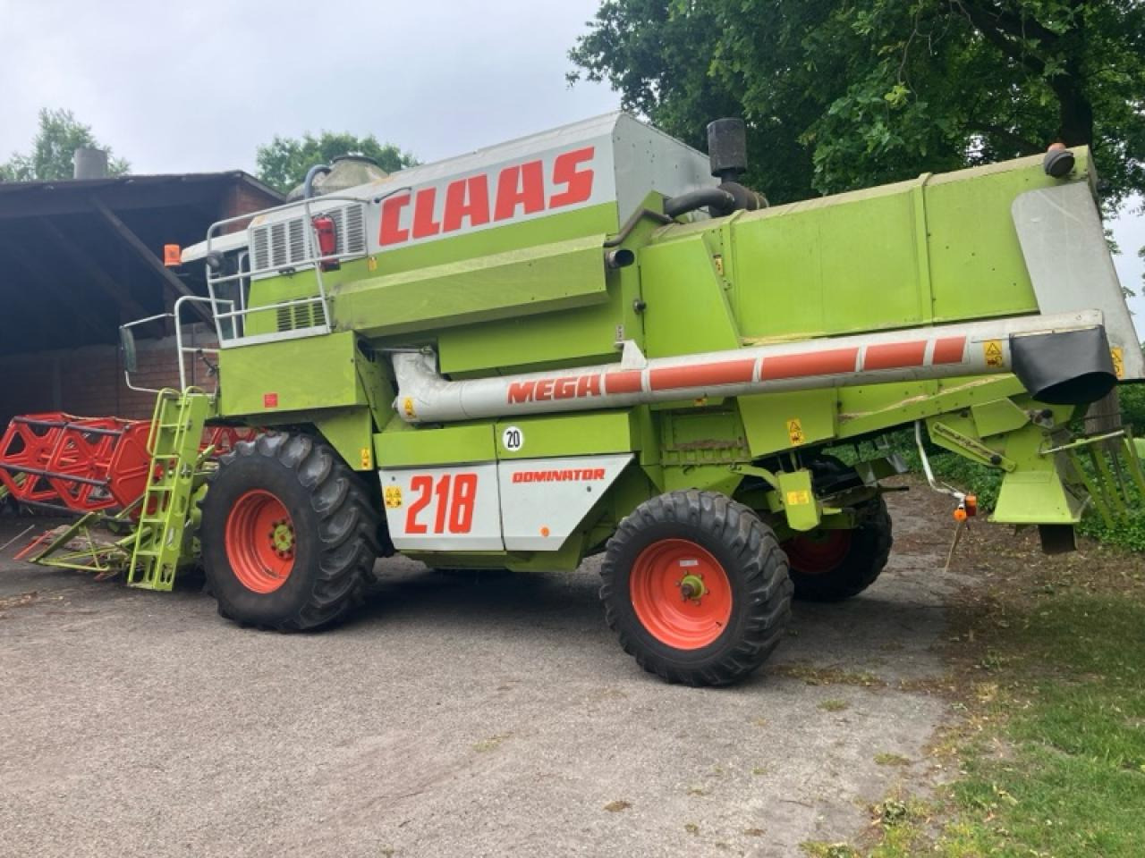 CLAAS Dominator 218 Mega - Mejetærsker: billede 3 CLAAS Dominator 218 Mega - Mejetærsker: billede 3