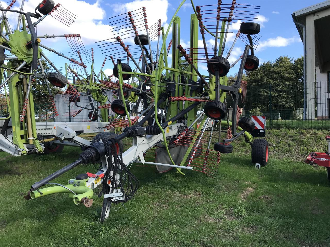 CLAAS Liner 2900 - Høvender: billede 2 CLAAS Liner 2900 - Høvender: billede 2