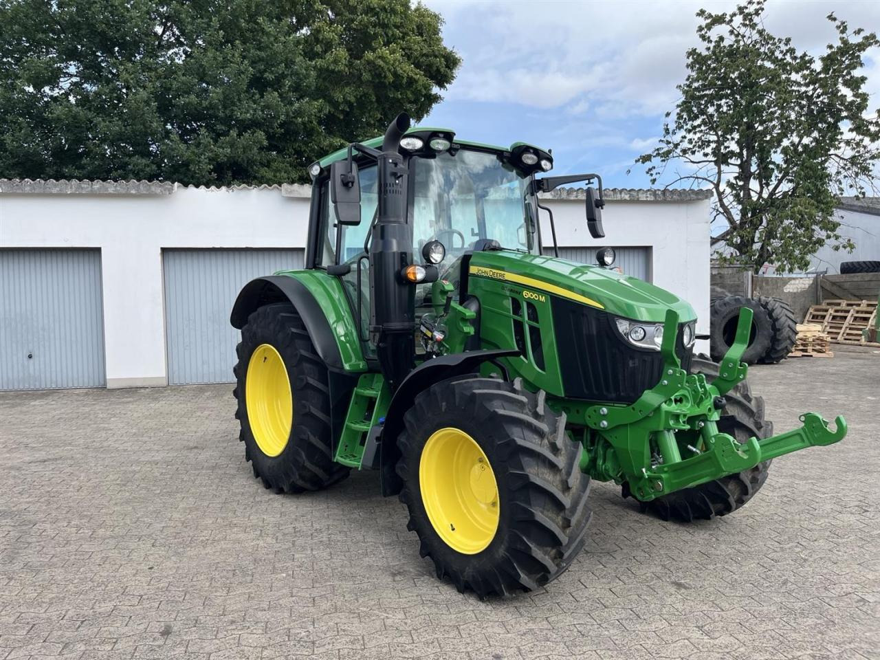 John Deere 6100M - Traktor: billede 2 John Deere 6100M - Traktor: billede 2