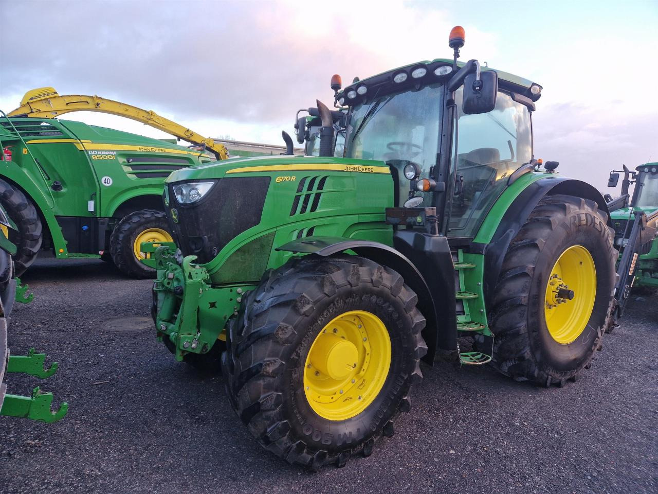 John Deere 6170R - Traktor: billede 1 John Deere 6170R - Traktor: billede 1