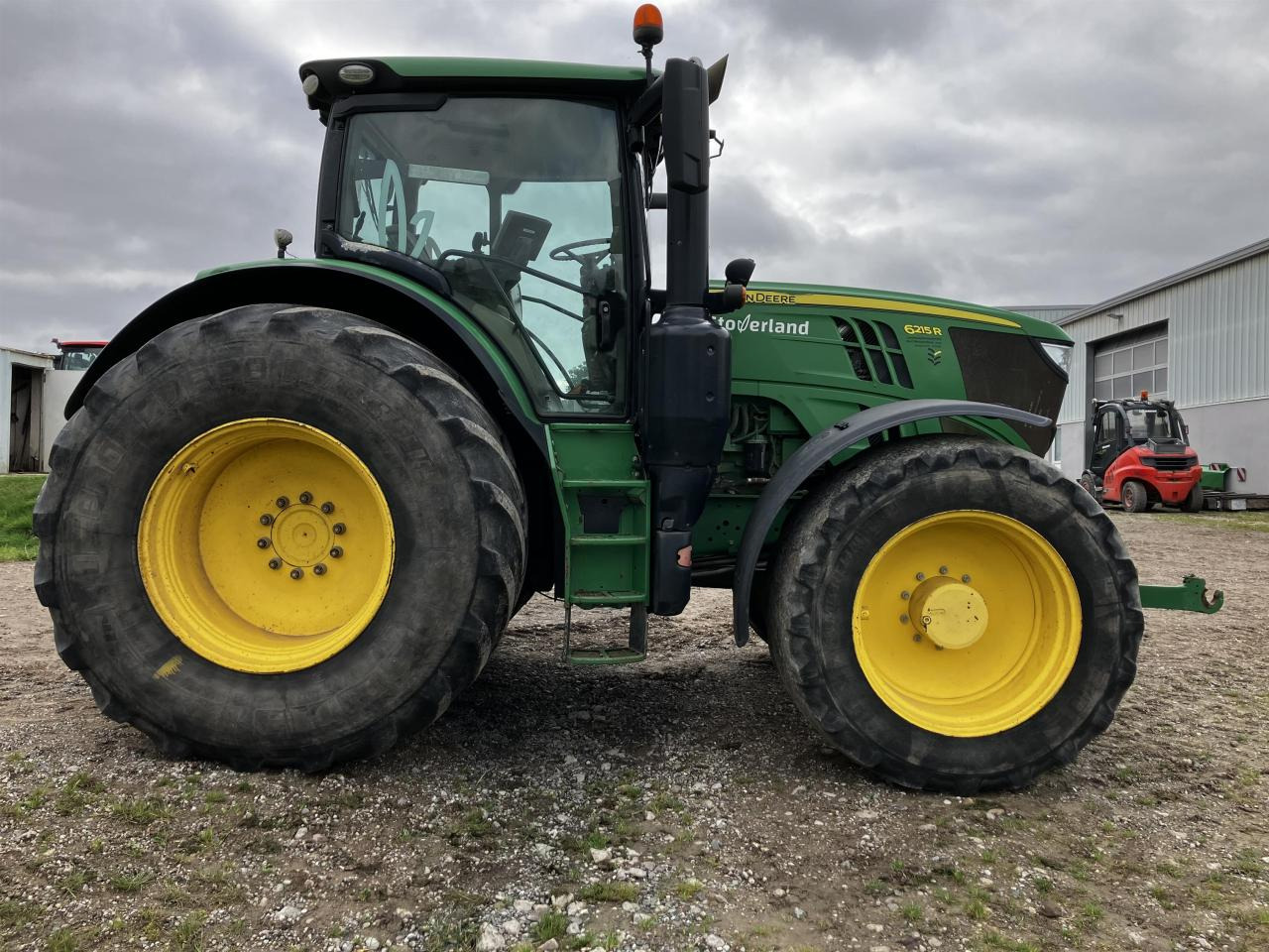 John Deere 6215R - Traktor: billede 2 John Deere 6215R - Traktor: billede 2