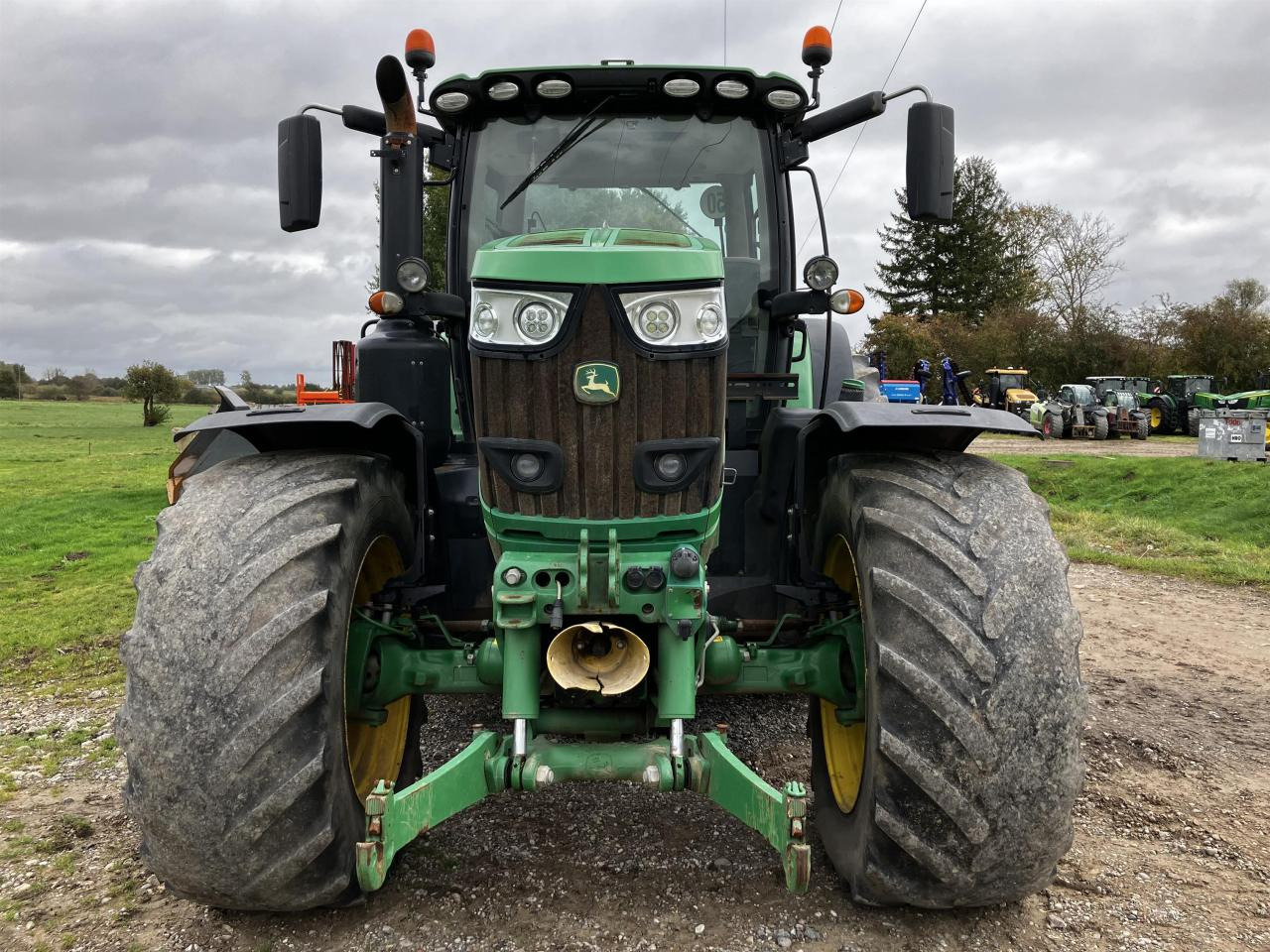 John Deere 6215R - Traktor: billede 3 John Deere 6215R - Traktor: billede 3