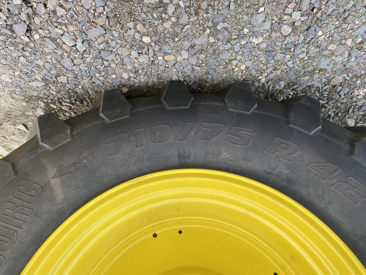 Traktor John Deere 6215R: billede 8