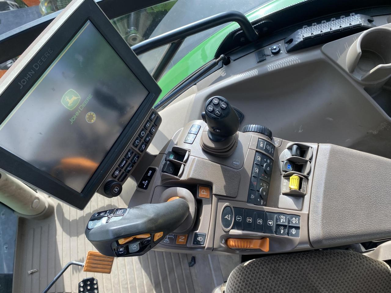 Traktor John Deere 6215R: billede 11