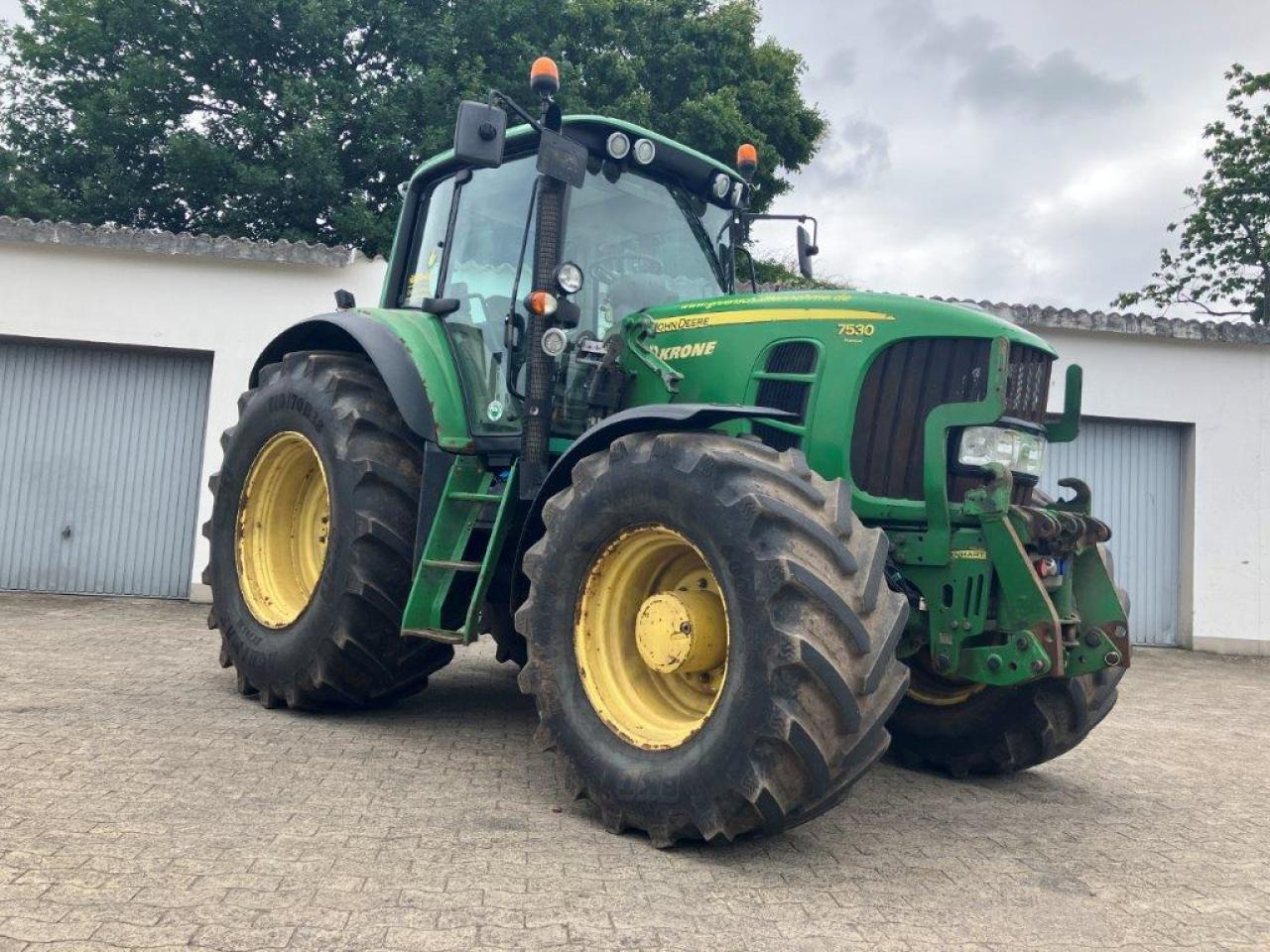 John Deere 7530 PREMIUM - Traktor: billede 3 John Deere 7530 PREMIUM - Traktor: billede 3