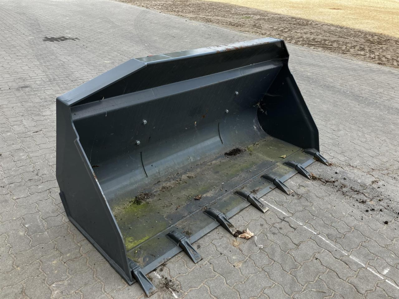 Kramer 2150 mm - Skovl: billede 1 Kramer 2150 mm - Skovl: billede 1