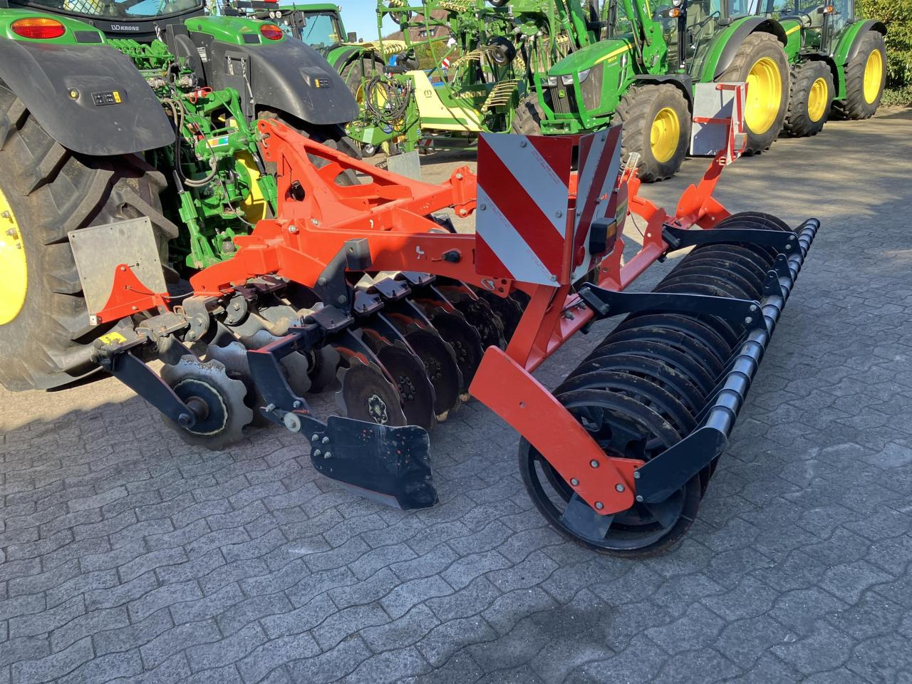 Kuhn 303 - Tallerkenharve: billede 4 Kuhn 303 - Tallerkenharve: billede 4