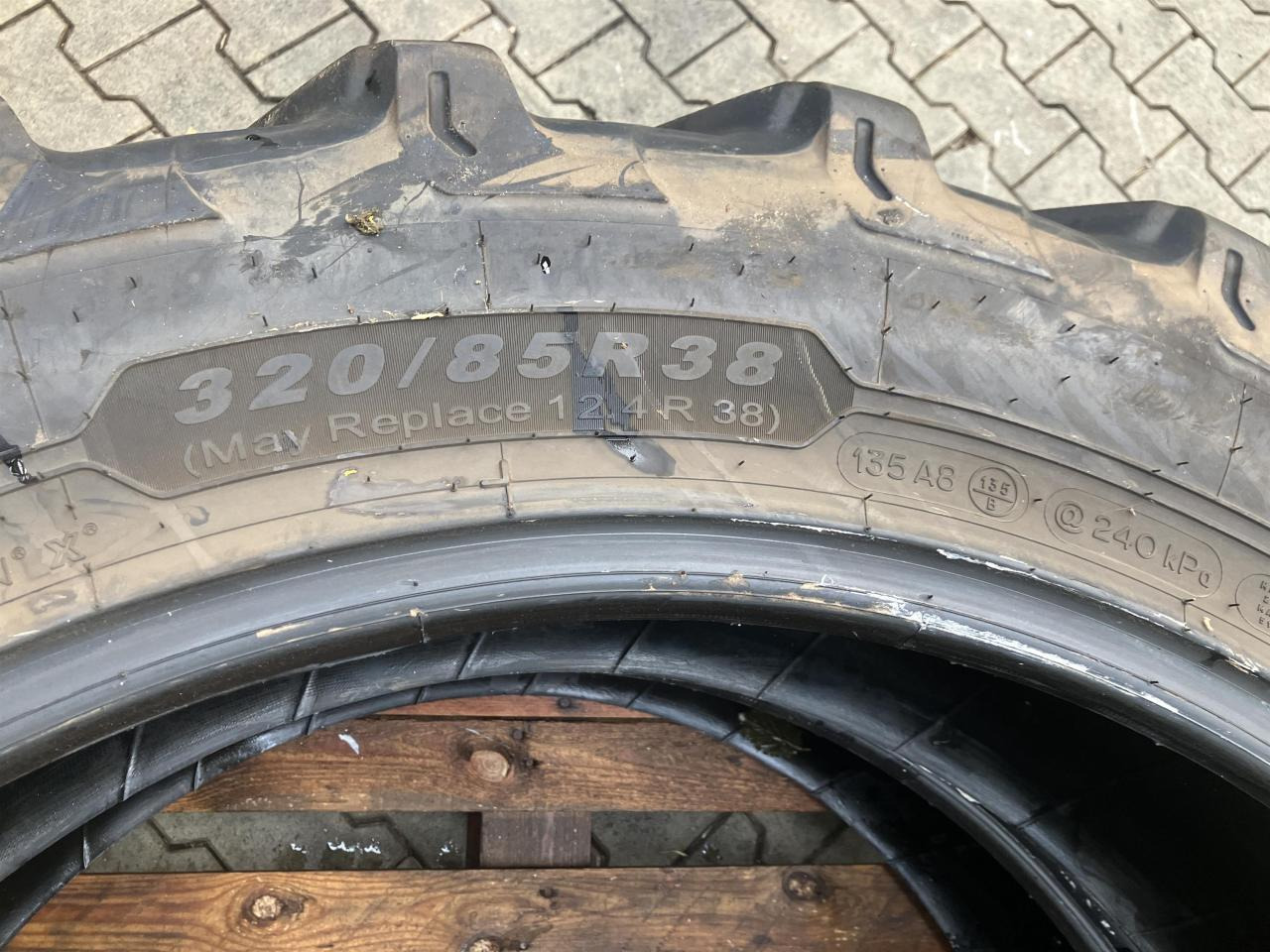 Michelin 320/85R38 - Dæk for Landbrugsmaskine: billede 4 Michelin 320/85R38 - Dæk for Landbrugsmaskine: billede 4