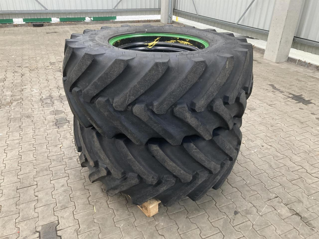 Starmaxx 600/70R30 - Dæk for Landbrugsmaskine: billede 1 Starmaxx 600/70R30 - Dæk for Landbrugsmaskine: billede 1