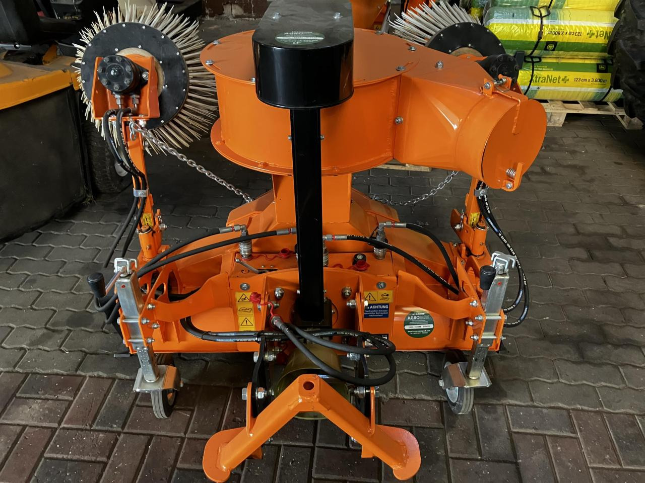 Matev MRM-120 AS Laubsaugdüse - Utility/ Speciel maskine: billede 1 Matev MRM-120 AS Laubsaugdüse - Utility/ Speciel maskine: billede 1