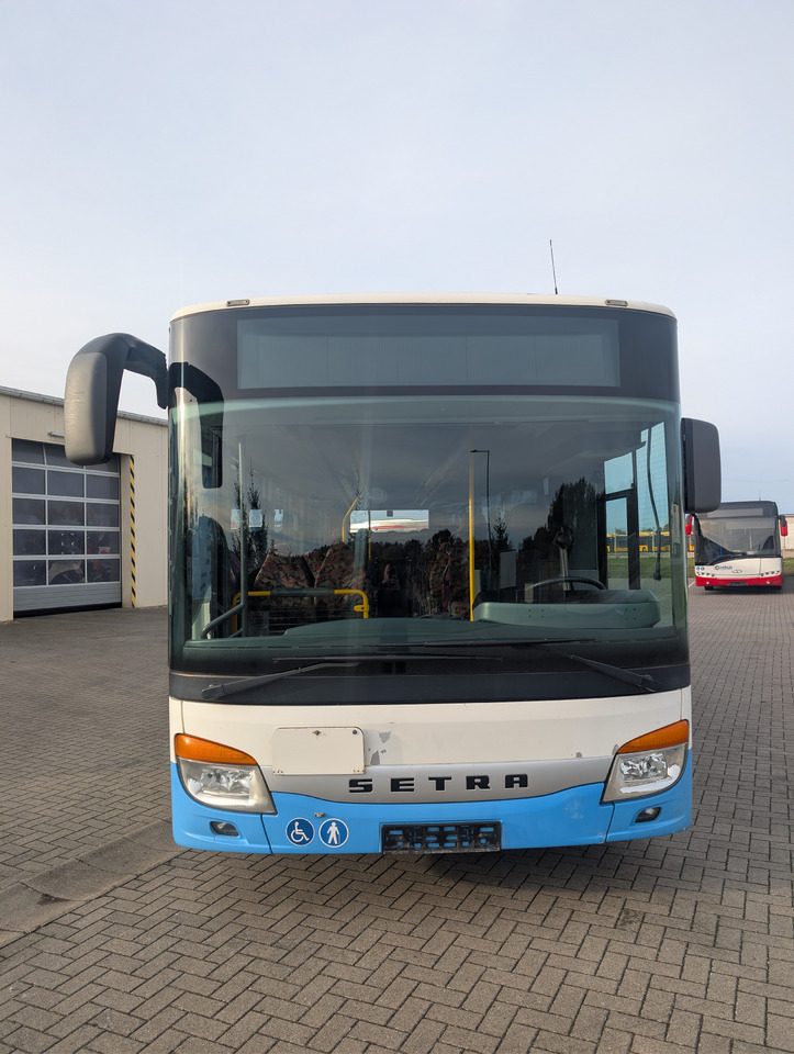 SETRA S 415 NF (Niederflur-Linienbus, Klasse II) - Bybus: billede 2 SETRA S 415 NF (Niederflur-Linienbus, Klasse II) - Bybus: billede 2