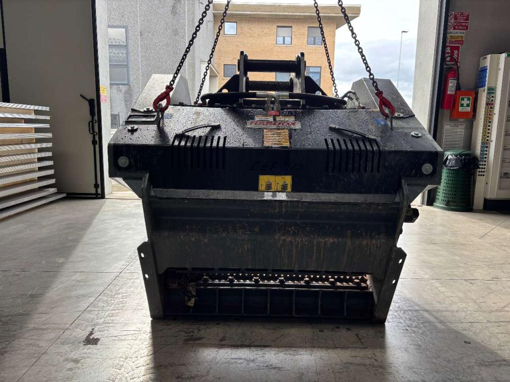 CM Crusher CBF 120 Crusher Bucket - USED - Skovl for Entreprenørmaskin: billede 2 CM Crusher CBF 120 Crusher Bucket - USED - Skovl for Entreprenørmaskin: billede 2