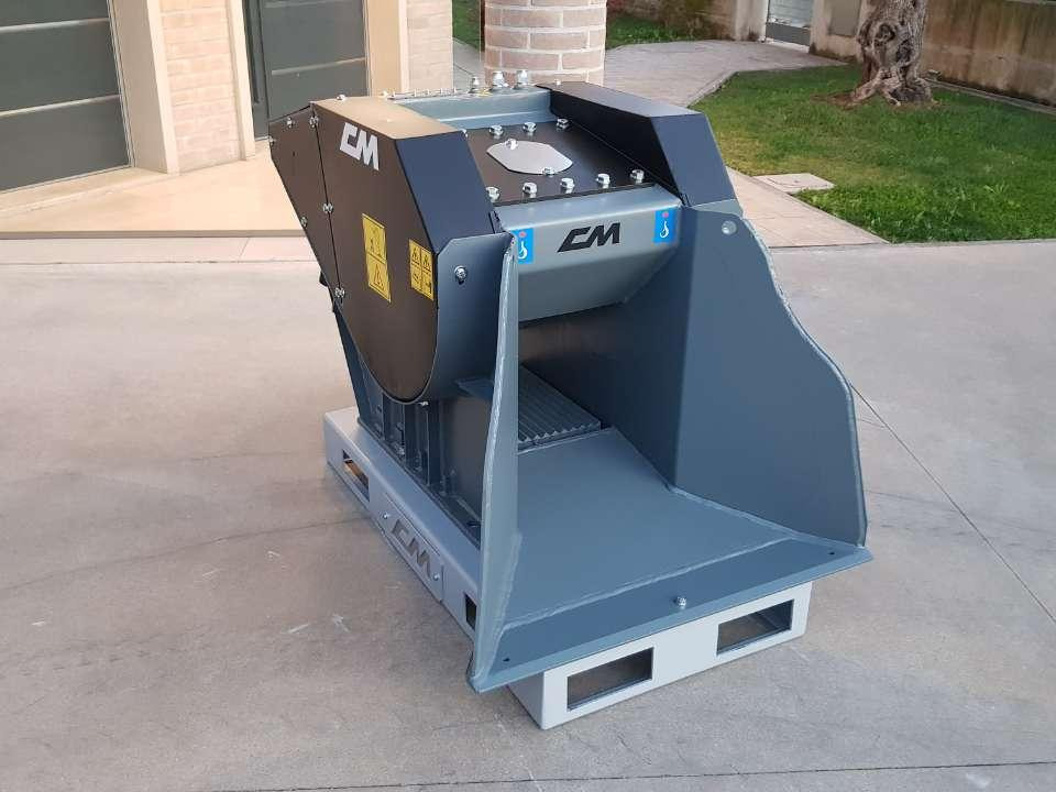 CM Crusher CBF-L 80 Crusher Bucket - Skovl for Skridstyret minilæsser: billede 1 CM Crusher CBF-L 80 Crusher Bucket - Skovl for Skridstyret minilæsser: billede 1