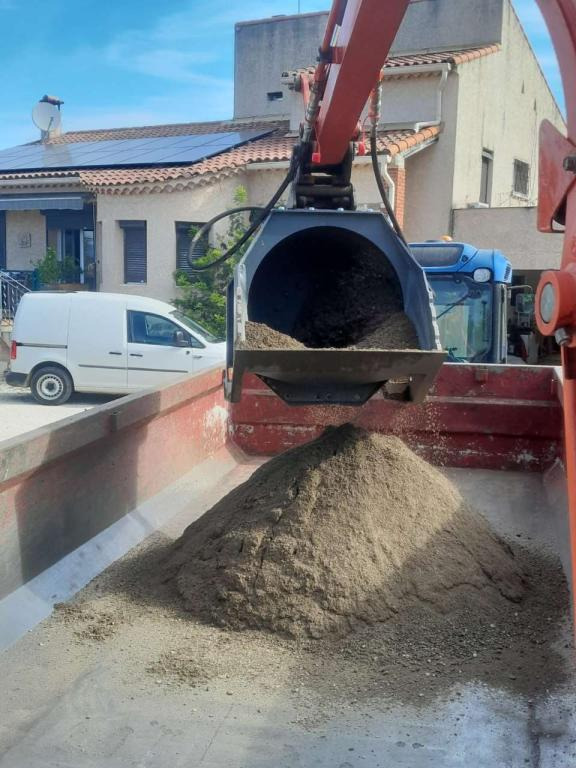 CM Crusher CBR 06 Screening Bucket - Skovl for Skridstyret minilæsser: billede 1 CM Crusher CBR 06 Screening Bucket - Skovl for Skridstyret minilæsser: billede 1