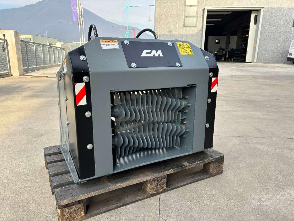 CM Crusher CDS 07 Screening Bucket - Skovl for Skridstyret minilæsser: billede 3 CM Crusher CDS 07 Screening Bucket - Skovl for Skridstyret minilæsser: billede 3