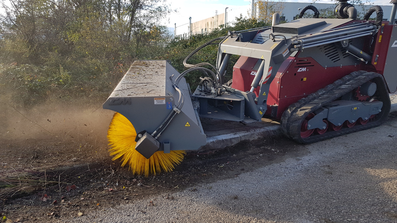 CM Crusher Multisikid RC - Skridstyret minilæsser: billede 5 CM Crusher Multisikid RC - Skridstyret minilæsser: billede 5