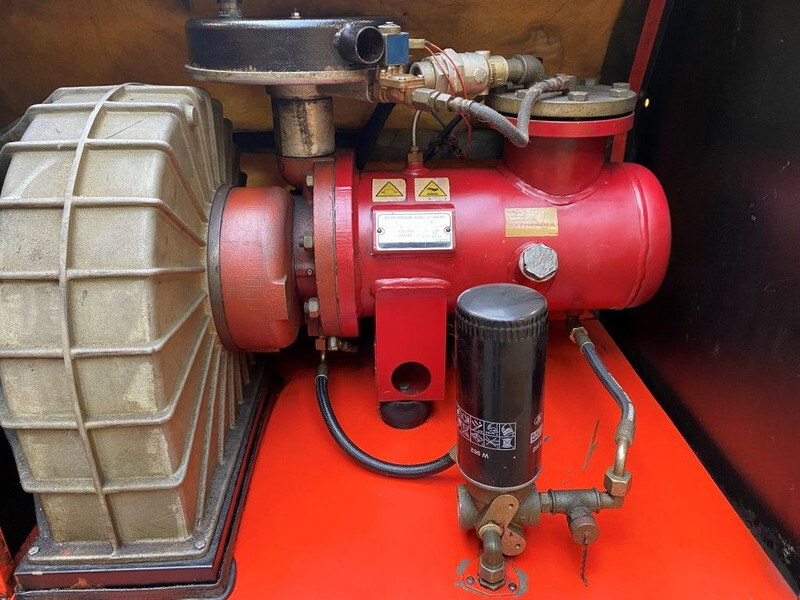 Luftkompressor BERKO BSD 25 18.5 kW 2400 L / min 8 Bar Silent Elektrische Schroefcompressor: billede 9