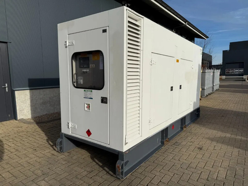 Cummins QSL9-G8 Stamford 300 kVA Supersilent Rental generatorset - Strømgenerator: billede 4 Cummins QSL9-G8 Stamford 300 kVA Supersilent Rental generatorset - Strømgenerator: billede 4