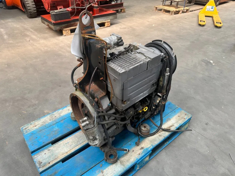 Deutz F2L 1011 Diesel Motor 20.5 kW 28 PK 2 cylinder diesel Engine - Motor for Materialehåndteringsudstyr: billede 3 Deutz F2L 1011 Diesel Motor 20.5 kW 28 PK 2 cylinder diesel Engine - Motor for Materialehåndteringsudstyr: billede 3