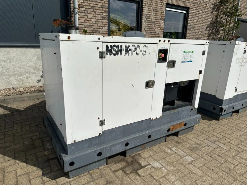 Iveco FPT F32 AM1A Leroy Somer 32 kVA Silent generatorset 39 hours ! - Strømgenerator: billede 3 Iveco FPT F32 AM1A Leroy Somer 32 kVA Silent generatorset 39 hours ! - Strømgenerator: billede 3
