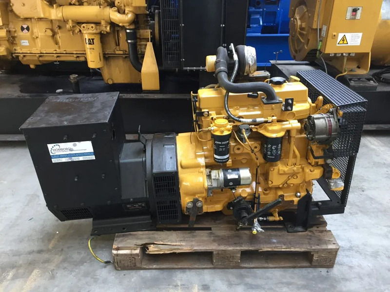 John Deere 4045 TFU 70 Stamford 65 kVA generatorset - Strømgenerator: billede 1 John Deere 4045 TFU 70 Stamford 65 kVA generatorset - Strømgenerator: billede 1
