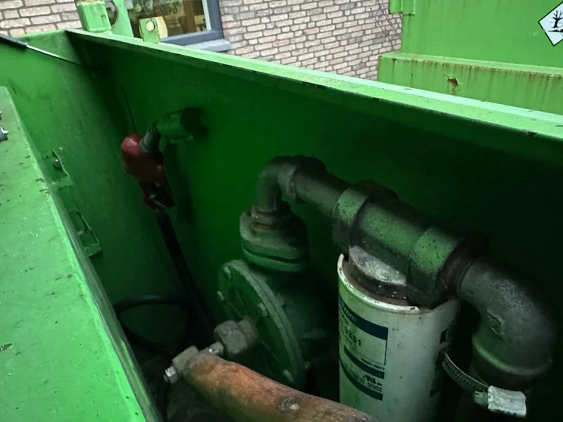 Kiwa IBC Steenbergen 2000 liter Dieseltank met handpomp Milieutank - Lagertank: billede 5 Kiwa IBC Steenbergen 2000 liter Dieseltank met handpomp Milieutank - Lagertank: billede 5
