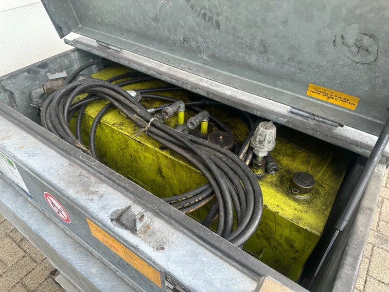 Kiwa IBC Steenbergen 750 liter Dieseltank met Handpomp Milieutank Gegalvaniseerd - Lagertank: billede 5 Kiwa IBC Steenbergen 750 liter Dieseltank met Handpomp Milieutank Gegalvaniseerd - Lagertank: billede 5