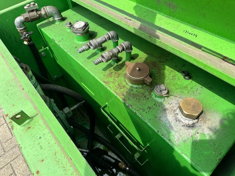 Lagertank Kiwa IBC Steenbergen 750 liter Dieseltank met handpomp: billede 14 Lagertank Kiwa IBC Steenbergen 750 liter Dieseltank met handpomp: billede 14